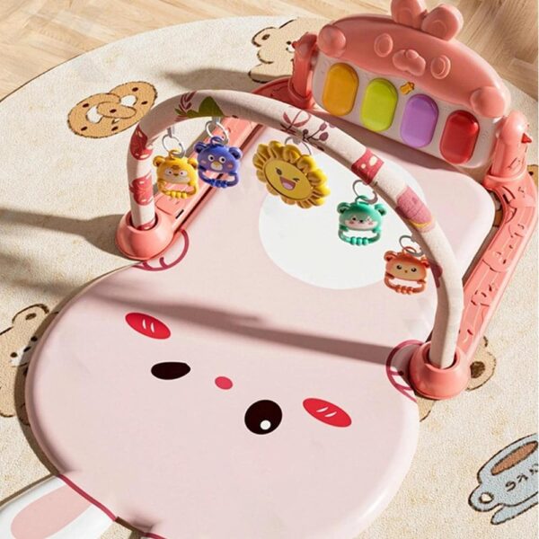 Gimnasio Piano Conejo Creciendo Juntos uso en espacio