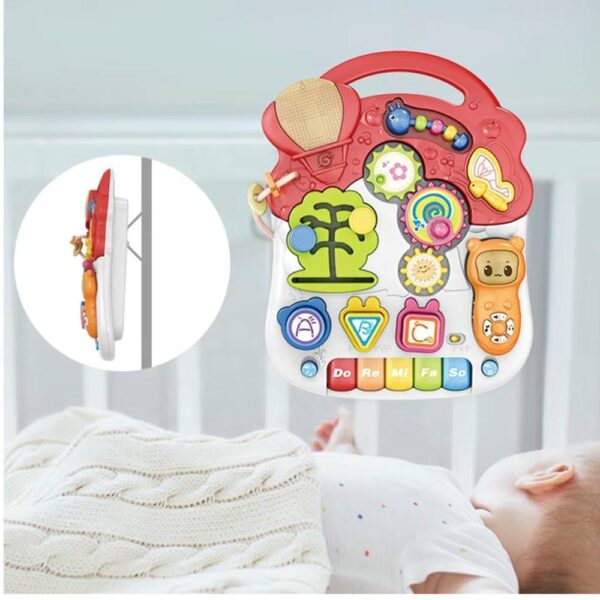 Caminador Para bebés Rosa Koko Baby bebe dormido